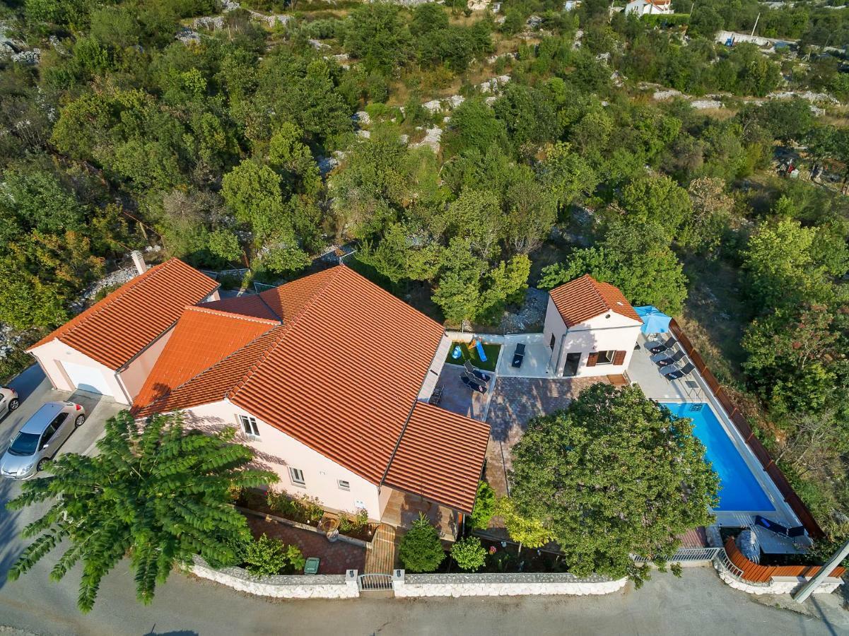 Villa Zvonimir Zagvozd Eksteriør bilde